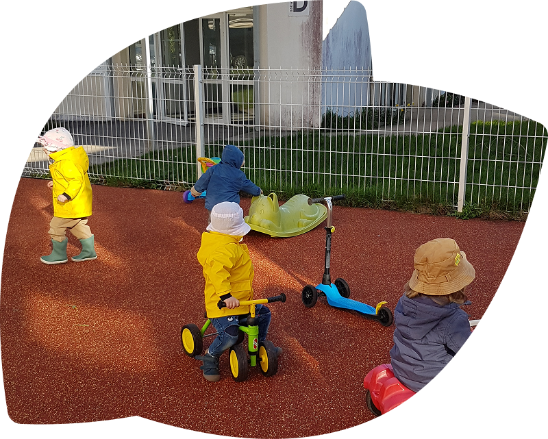 photo-enfants-micro-creche-jardin