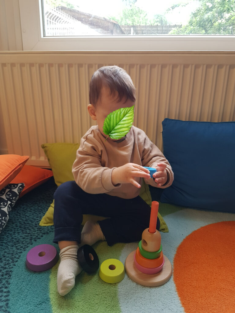 photo-enfants-micro-creche-jeux-construction